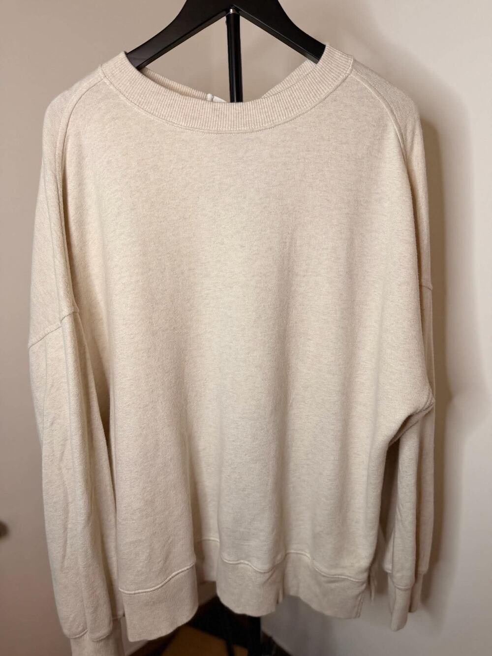 Aerie Cream Open Back Bow Sweatshirt Women’s Medium Oversized Crewneck
